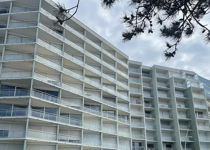 Paris-plage Face Mer, Prox Rue St Jean